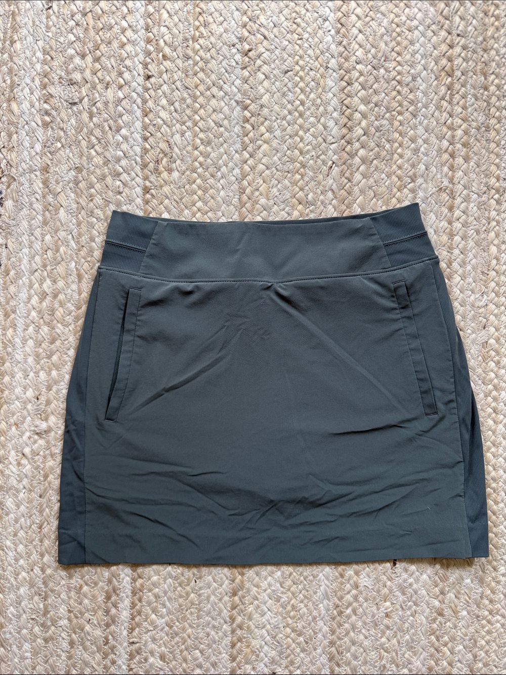 NWOT Athleta Performance Skort - Everyday Activewear